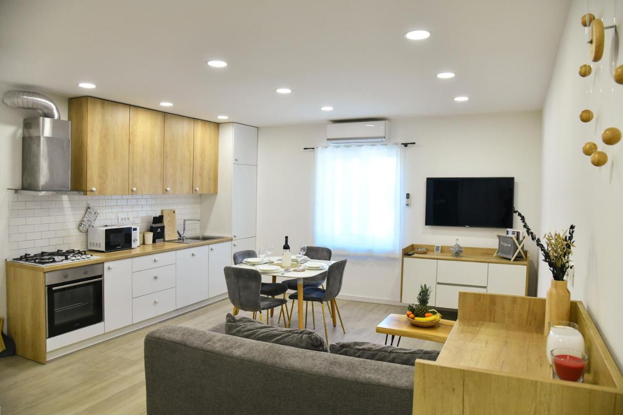 Apartment Maris Sinj Buitenkant foto